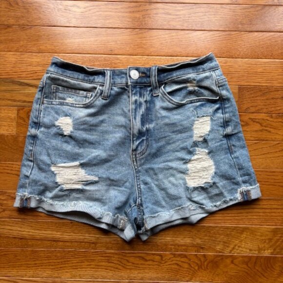 Women's Distressed Jean Shorts Size 5 / 27W - Picture 2 of 6